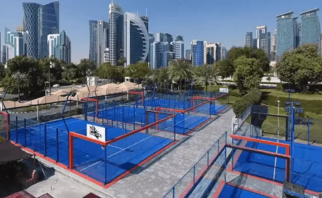 red padel court